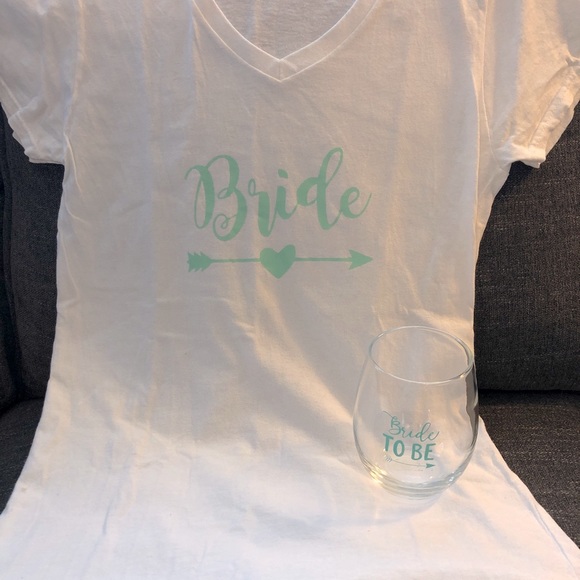 Bride Shirt and Wine Glass - Picture 1 of 1